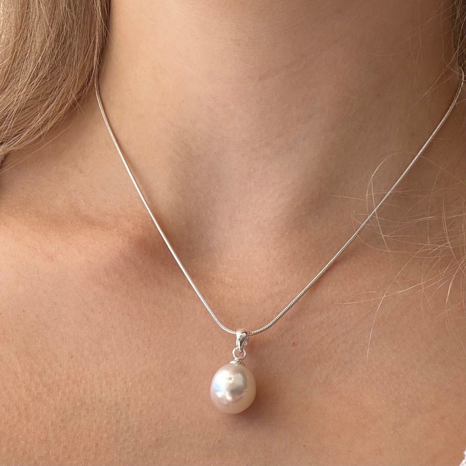 Australian South Sea Pearl Pendant  set in sterling silver