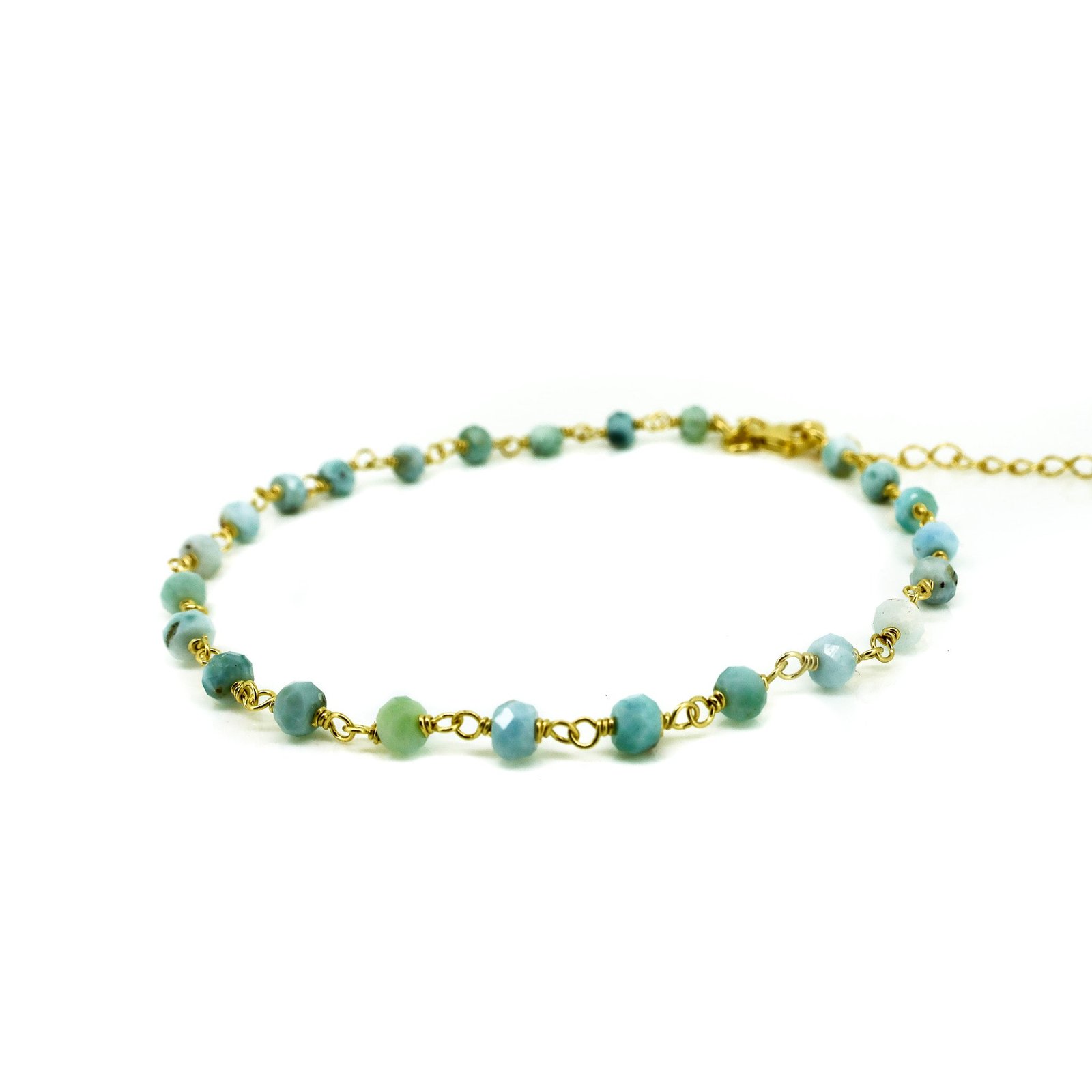 larimar anklet with gold chain designed by Lush designs broome australia